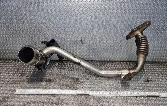 Ford Transit EGR valve line/pipe/hose 6C1Q9E47Y