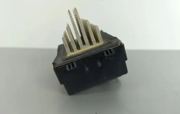 Dodge Durango Heater blower motor/fan resistor D346DW9AA01