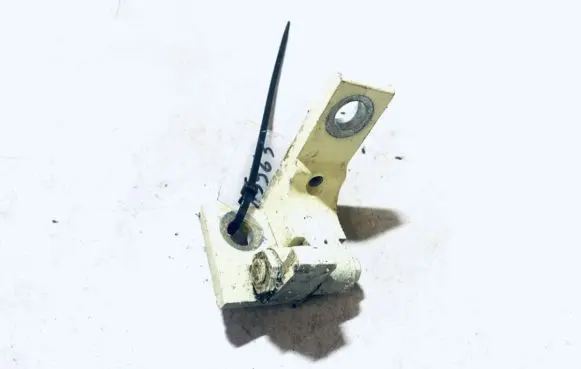 Fiat Panda II Rear door lower hinge