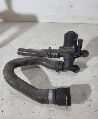BMW 5 E60 E61 Coolant heater control valve 6920226 1147412174 060719
