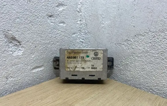 Audi A6 S6 C5 4B Other control units/modules 4A0951173 960044