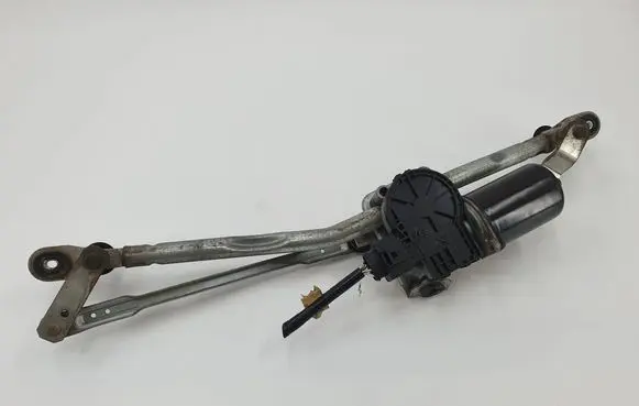 Mazda 3 I Wiper motor BN8V673XA