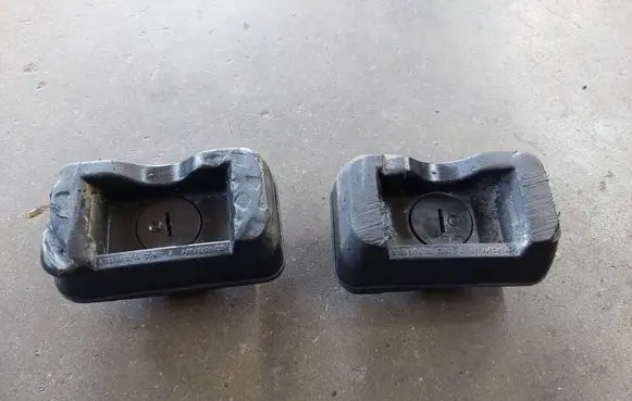 Mercedes-Benz E W211 Jacking socket point A2039970186