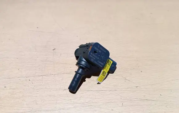 Peugeot 2008 II Vacuum valve 0265011041 9824452280