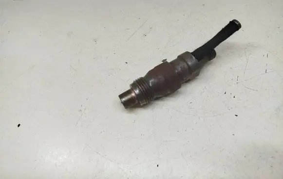 Nissan Terrano Fuel injector kca17s42