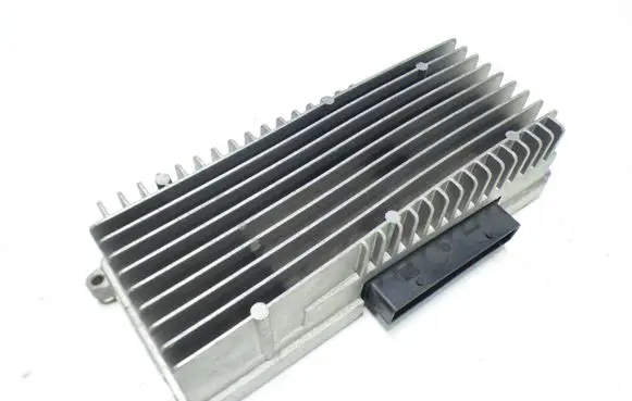 Audi A5 8T 8F Sound amplifier 8R0035223F 2611095410