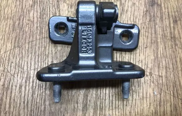 Mercedes-Benz GLC X253 C253 Rear door upper hinge A047058
