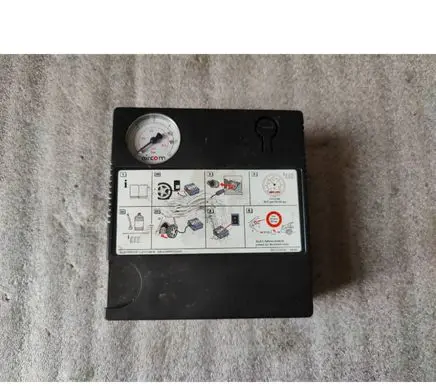 Seat Leon (5F) Tire air pump compressor 5N0012615C