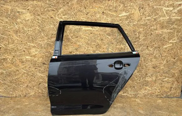 Toyota Corolla E210 E21 Front door B021014