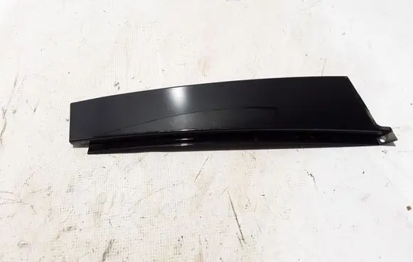 Peugeot 208 Rear door trim (molding) 9823231480