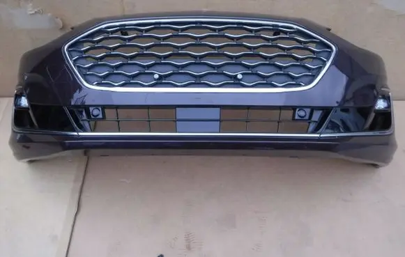 Ford Focus Front bumper JX7B17757