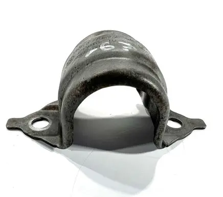 BMW 3 E90 E91 Sway bar bush bracket, front 6770352