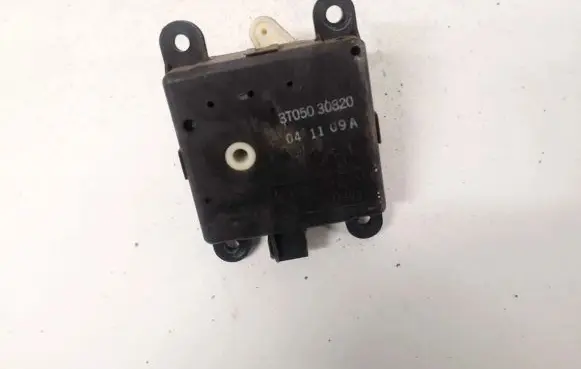 Nissan Primera Air flap motor/actuator 3t05030820