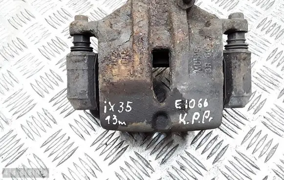 Hyundai ix35 Front brake caliper