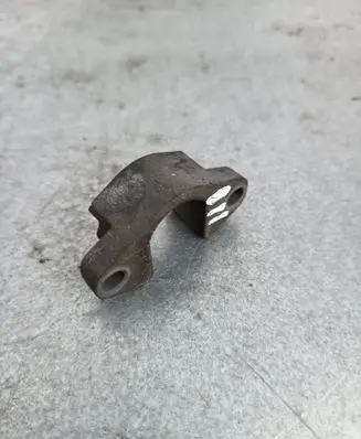 BMW 5 E60 E61 Fuel Injector clamp holder 13537787215 7787215