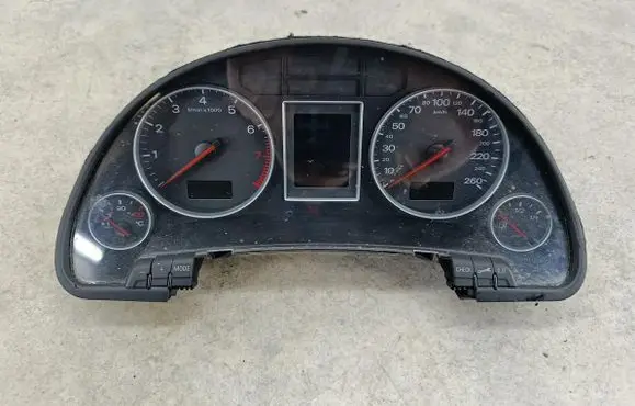 Audi A4 S4 B6 8E 8H Speedometer (instrument cluster) 8E0920900L