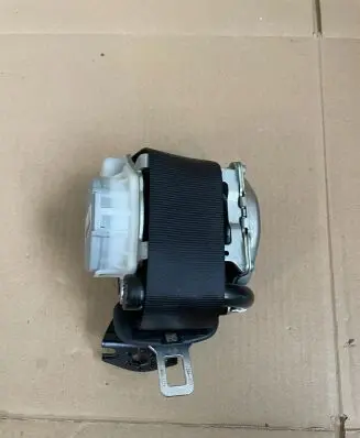 Skoda Scala Front seatbelt 654857805
