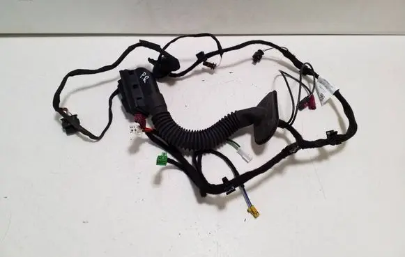 Mercedes-Benz EQC Front door wiring loom A2535407731
