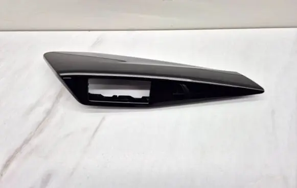 Volkswagen ID.3 Front door handle cover 10B867197B 10B867197B041