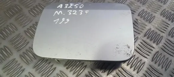 Mazda 323 F Fuel tank cap