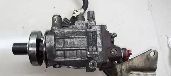 Nissan Primera Fuel injection high pressure pump 167008H800 01D040870