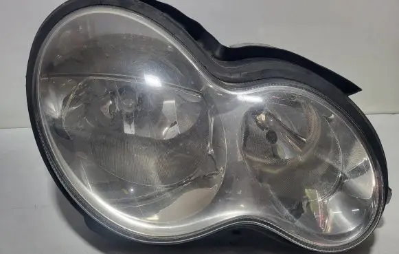 Mercedes-Benz C W203 Headlight/headlamp A2038203461 0301166606