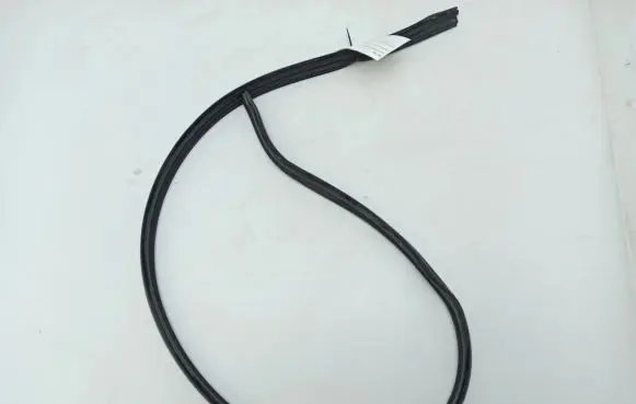 Volkswagen Transporter - Caravelle T6 Engine compartment rubber 7H0823737D