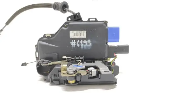 Volkswagen Phaeton Front door lock 3D1837016A