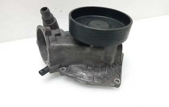 BMW 5 G30 G31 G38 Water pump 7645961 6910625 910524