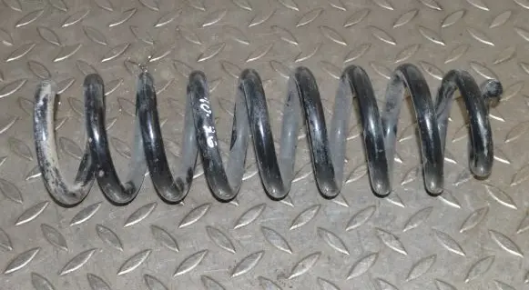 Mercedes-Benz E W238 Rear coil spring