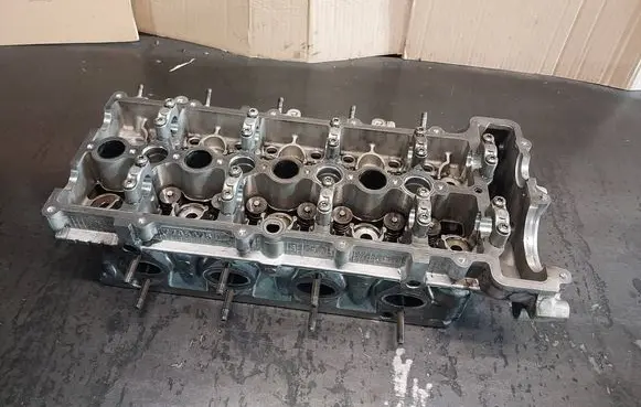 BMW 3 E46 Engine head 778587607