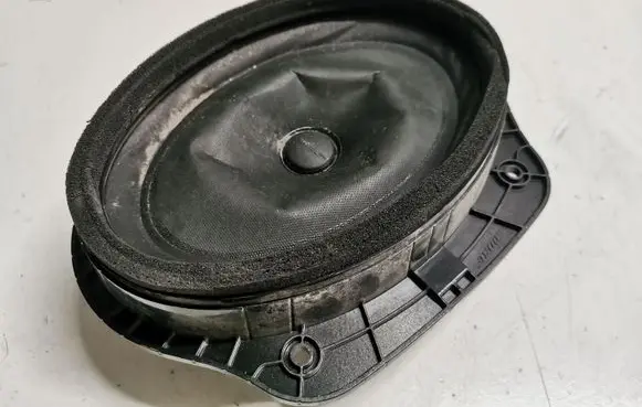 Chevrolet Camaro Subwoofer speaker 23125292