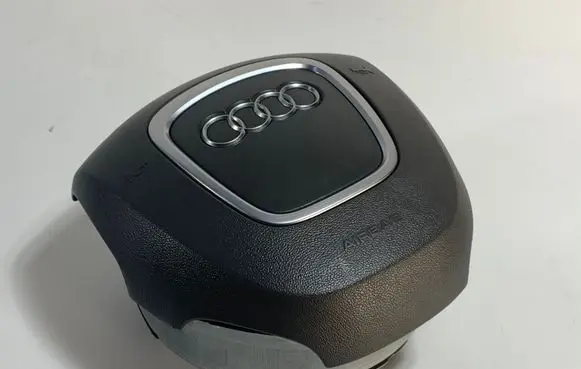 Audi A6 S6 C6 4F Steering wheel airbag 8E0880201CD