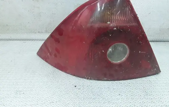 Ford Mondeo Mk III Rear/tail lights