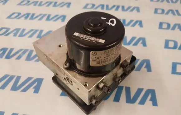 Mercedes-Benz C W203 ABS Pump A0355457832 A0054317412