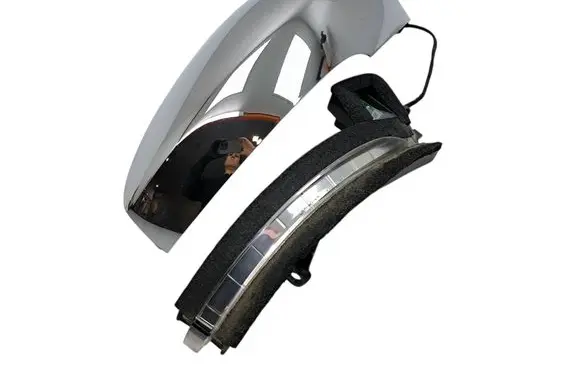 Chrysler Pacifica Mirror indicator light 805476
