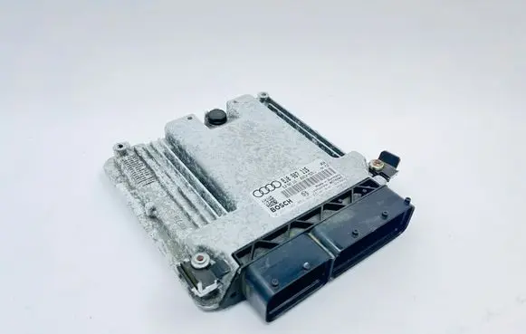 Audi TT TTS Mk2 Engine control unit/module 8J0907115 0261S02084
