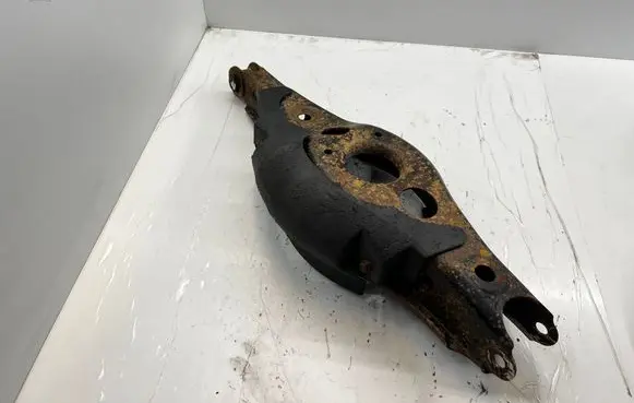 Toyota RAV 4 (XA30) Rear control arm 