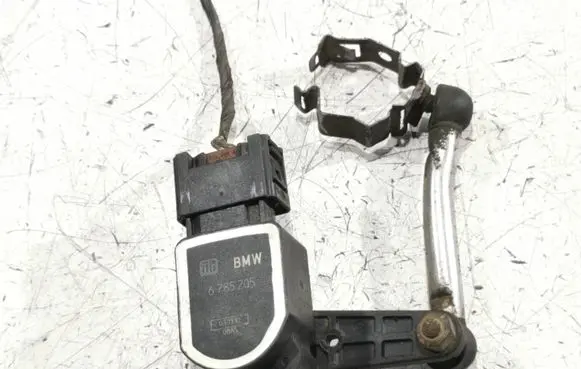 BMW 1 E81 E87 Headlight/headlamp level sensor 6785205 031110 0885