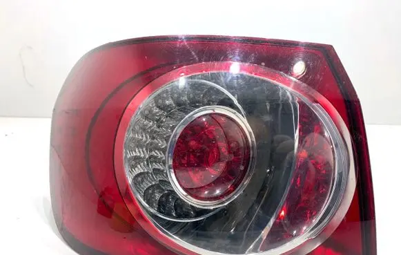 Volkswagen Golf Plus Rear/tail lights 5M0945095S