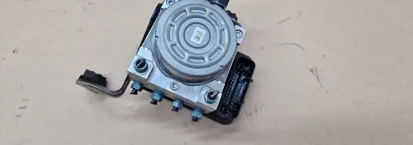 BMW 1 F20 F21 ABS Pump 6869726