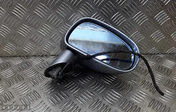 Audi TT Mk1 Front door electric wing mirror 46R010026