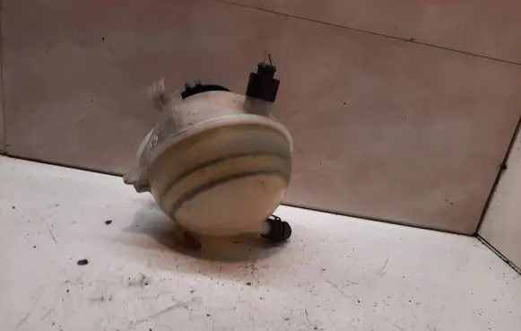 Volkswagen Golf V Coolant expansion tank/reservoir 1K0121407