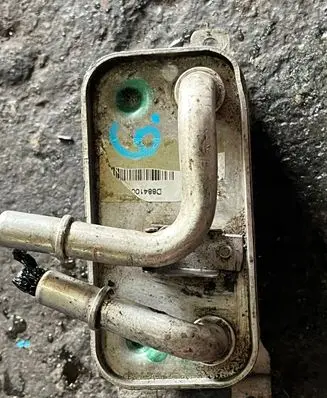 BMW 7 E65 E66 Engine oil radiator 7541059