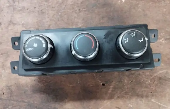 Chrysler Town & Country V Climate control unit 55111313AB