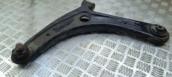 Mitsubishi Outlander Front lower control arm/wishbone