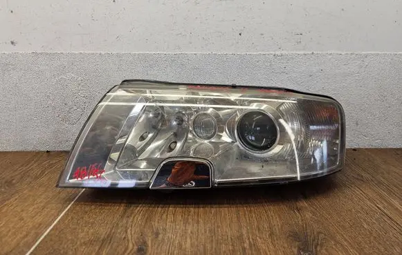 Skoda Superb B5 (3U) Headlight/headlamp