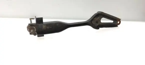 Battery bracket