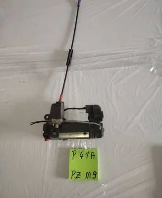 Opel Astra H Rear door lock 893742
