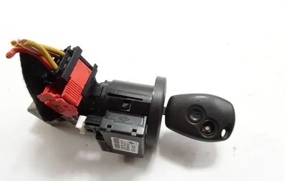 Dacia Logan II Ignition lock 285910001R F5693C089 17607153